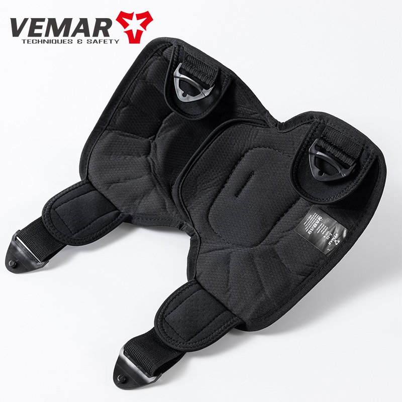 واقيات الركبة للدراجات النارية - مراجعة Motorcycle Gear Mens وسعره