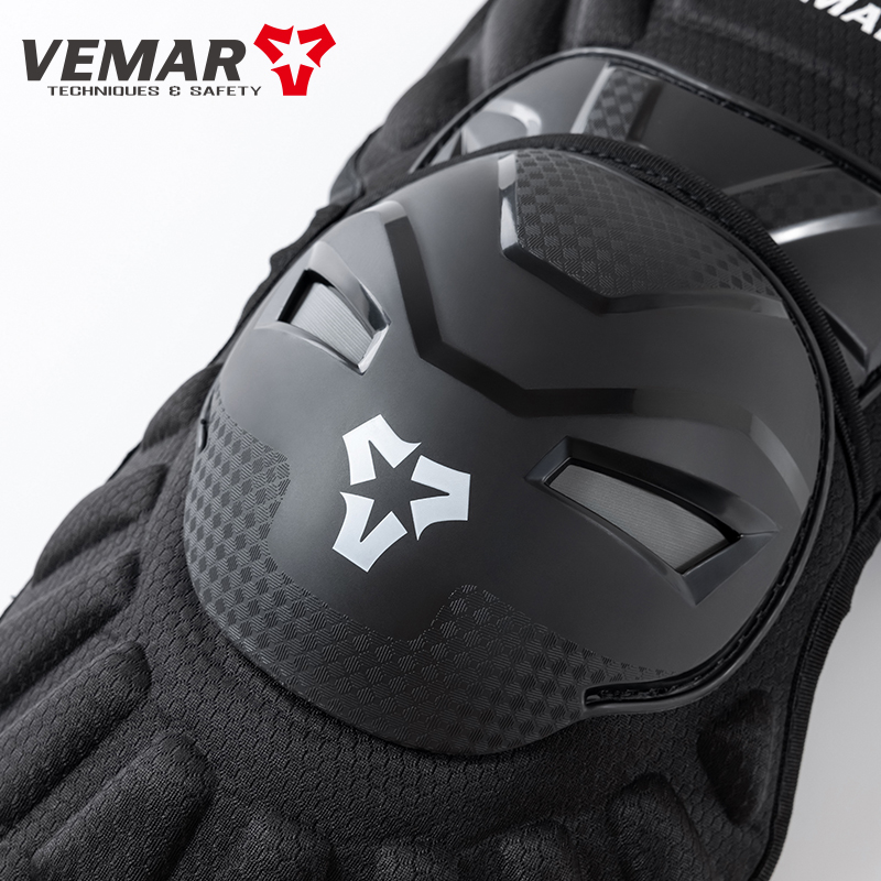 واقيات الركبة للدراجات النارية - مراجعة Motorcycle Gear Mens وسعره